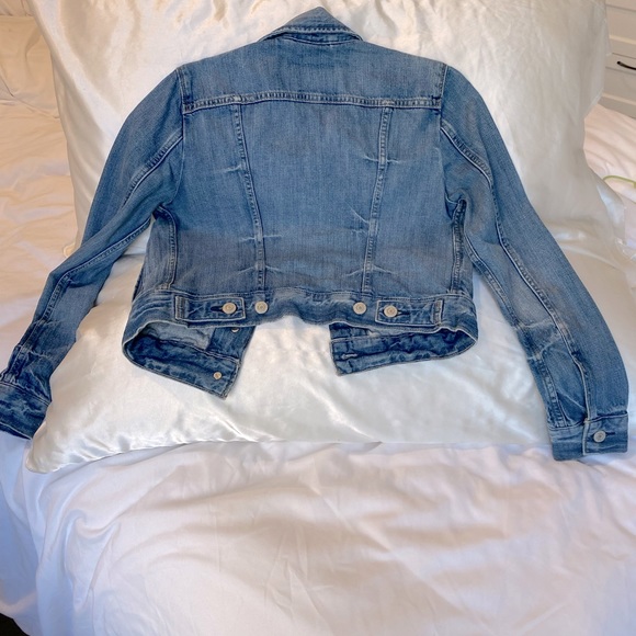 Levi brand Jean jacket - Picture 1 of 3